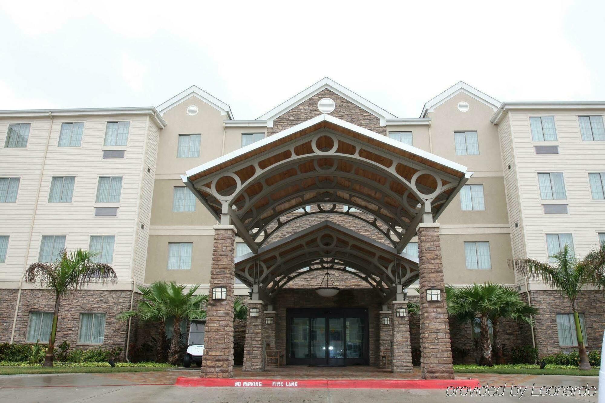 Staybridge By Ihg Hotel 3*
