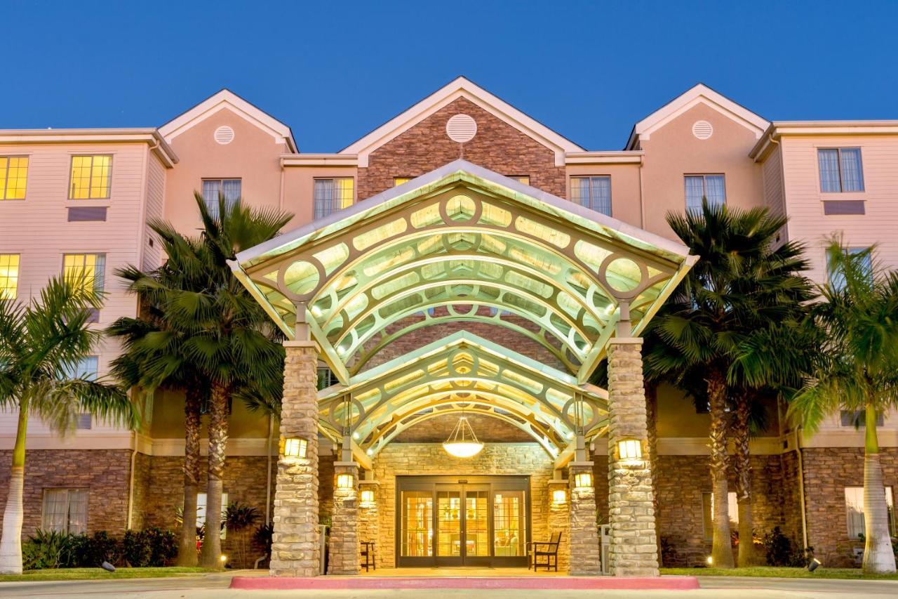 Staybridge By Ihg Hotel