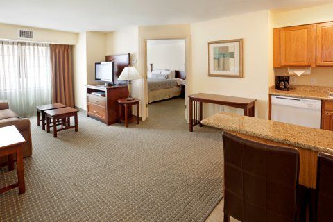 Hotel Staybridge By Ihg 3*