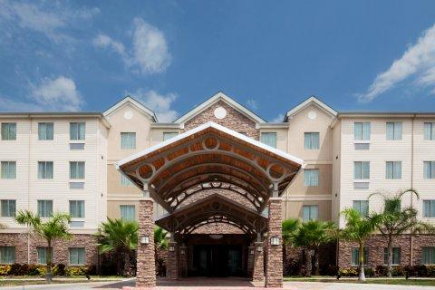 Staybridge By Ihg Hotel