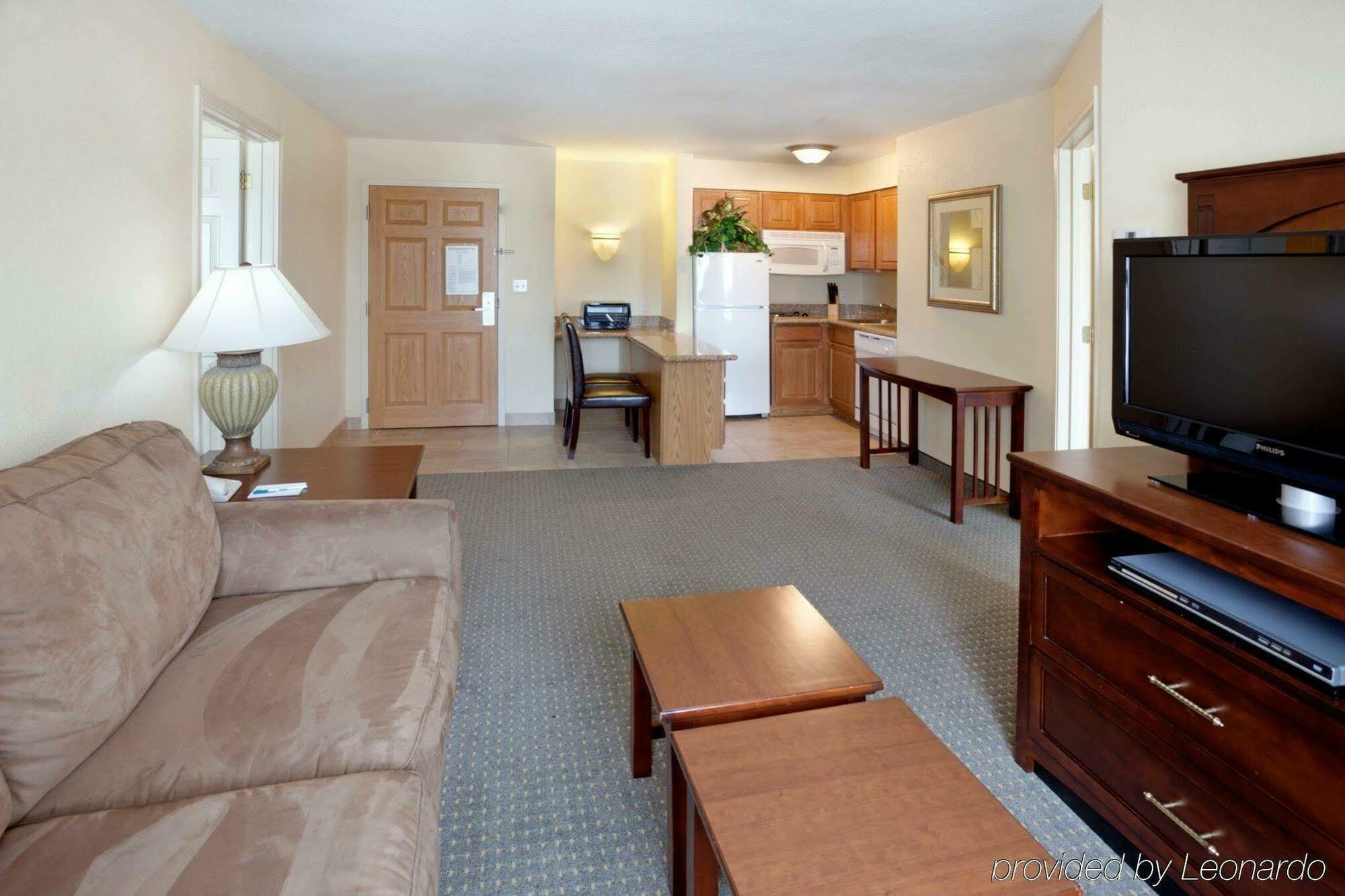 Staybridge By Ihg 3*